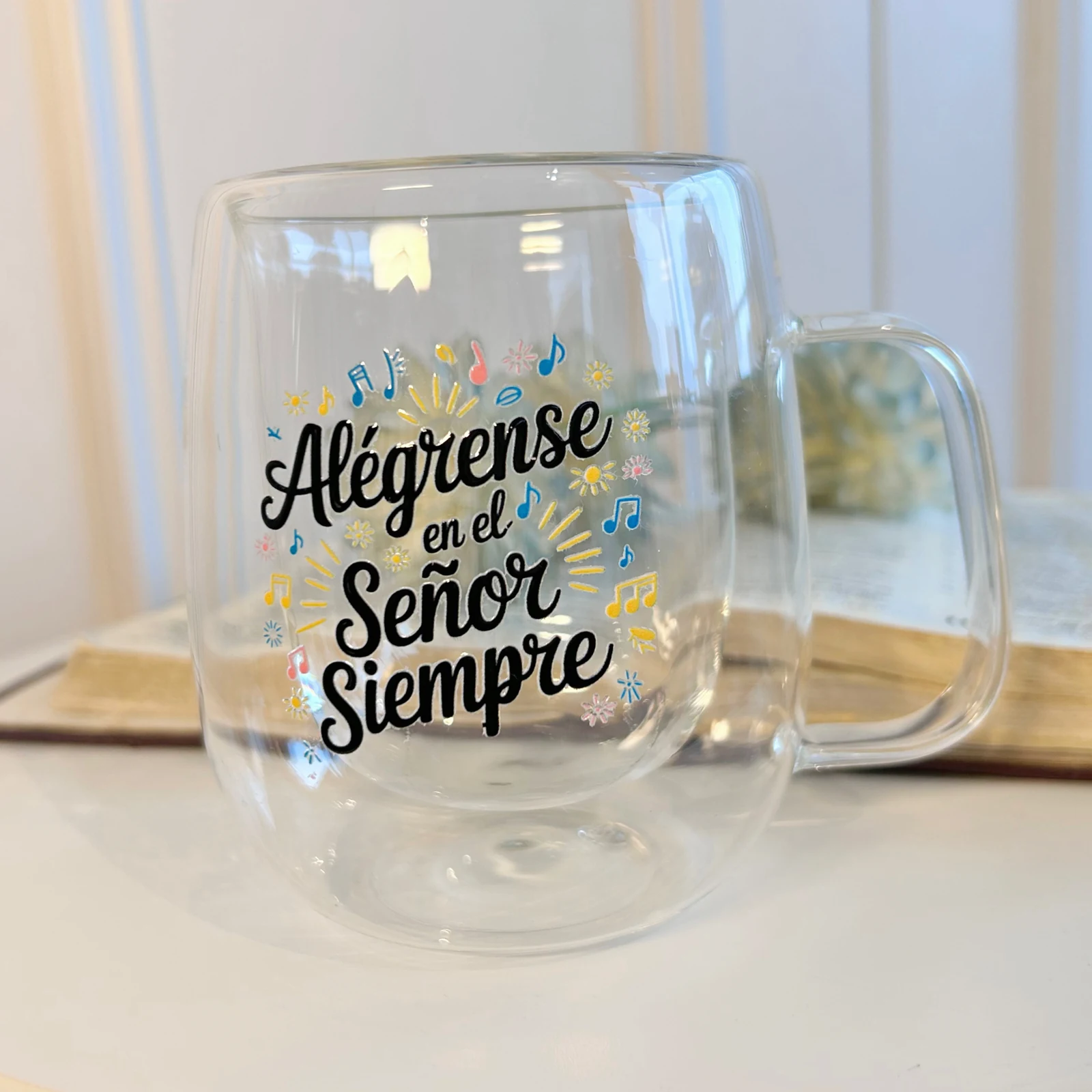 Taza Cristiana “Alégrense en el Señor Siempre” Vidrio 350ml – Regalo con Propósito